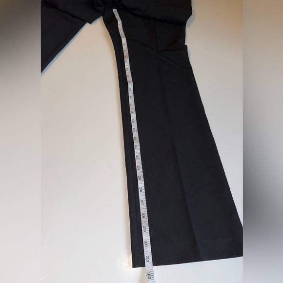 NWT Liz Claiborne Aurora Curvy Trousers Size 2 Black Stretch 31.5” Inseam - Picture 7 of 8
